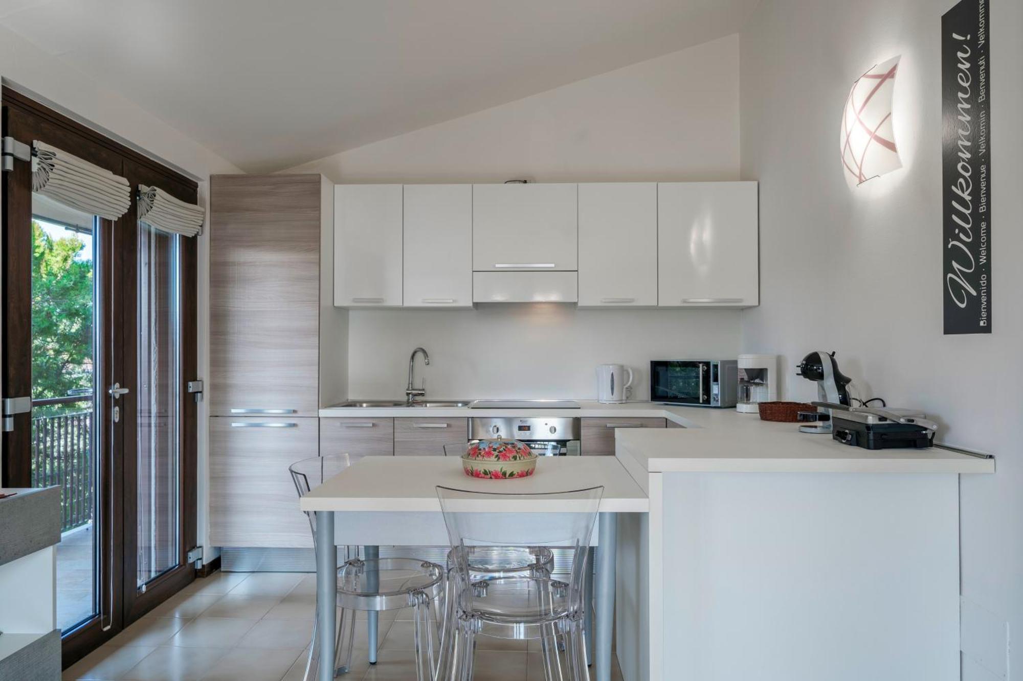 Casa Lugana 15 - Monolocale Con Piscina Fronte Lago Sirmione Exterior foto